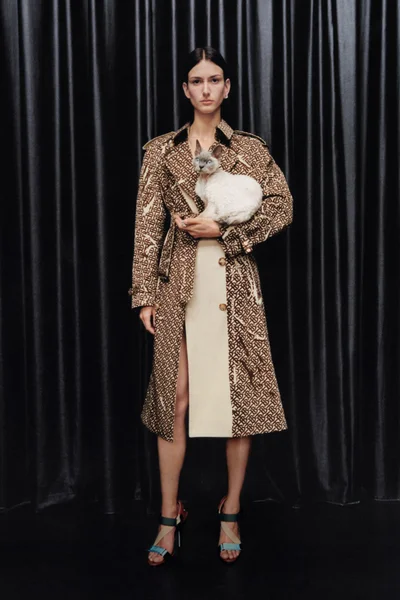 Look 13